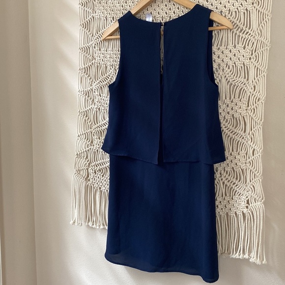 Kalihi, dark navy blue, sleeveless tank, tie front blouse, size small - Picture 7 of 10